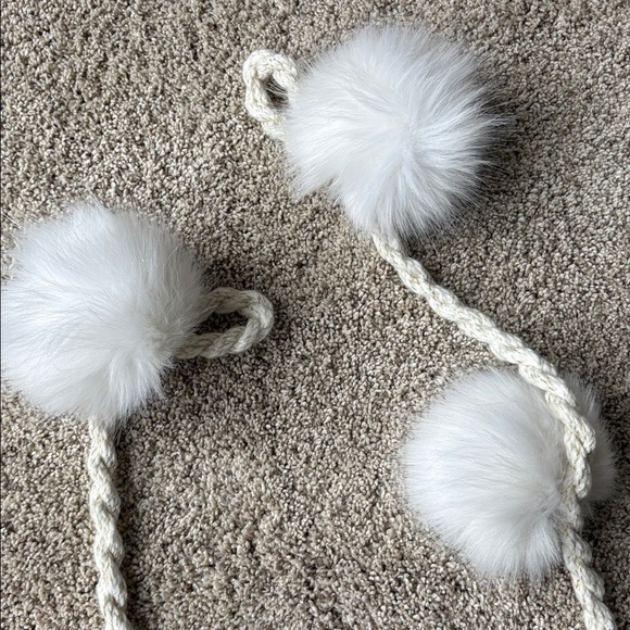 Anthropologie Pom Pom Garland - Picture 2 of 2